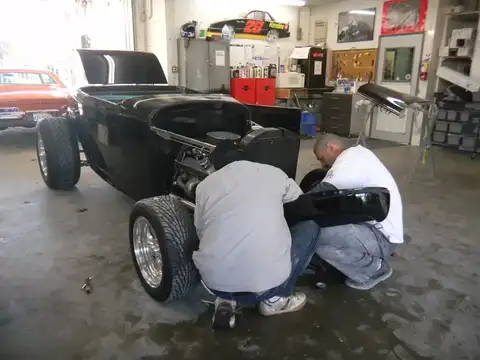 ’32 Ford, photo 14 of 44